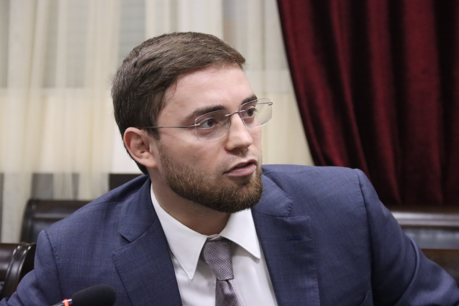 Открытый разговор. Темирлан Абуталимов встретился с участниками программы «Доблесть гор»